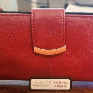 KENNETH COLE REACTION WALLET-RED